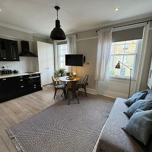 Uitgebreid Studio met een King Size Bed